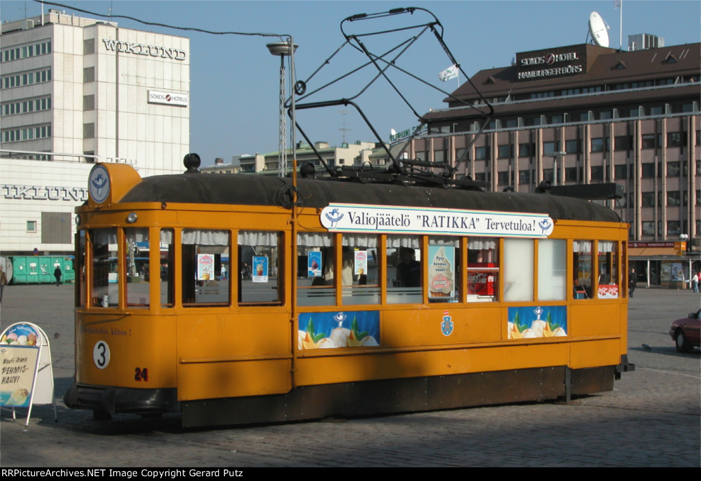 Ice Cream Stand from Tram #24